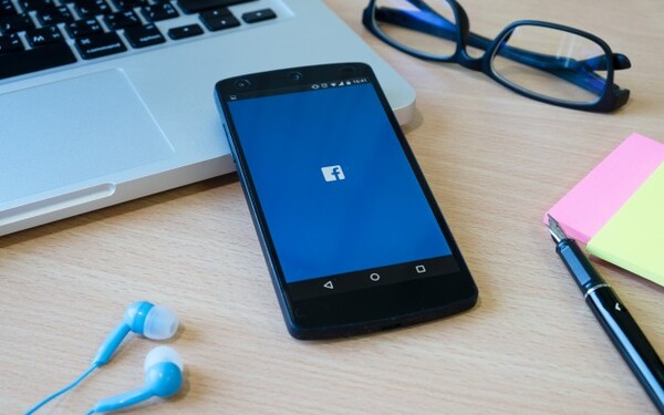 Community Manager : Facebook