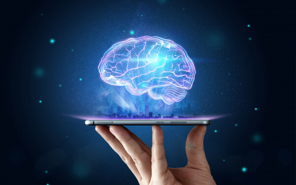 Neuroventas. T茅cnicas de Venta de Alto Rendimiento. Dirigido a<br><br> Profesionales que quiera mejorar sus habilidades comerciales, poniendo especial 茅nfasis en personal relacionado con la comunicaci贸n, atenci贸n al cliente, ventas o marketing.<br><br> Descripci贸n<br><br> Con este contenido de curso profesional el alumno aprender谩 los beneficios de las Neuroventas, abarcando aspectos relacionados con el funcionamiento racional, emocional e instintivo del cerebro, el valor simb贸lico de la venta, la conexi贸n con el comprador, las claves en la estrategia de venta y la venta exitosa, as铆 como conocer qu茅 son los gatillos mentales y c贸mo usarlos en sus estrategias de venta.<br><br> COMPETENCIAS<br><br> 1.Entender que son las Neuroventas para aprovechar al m谩ximo sus beneficios.<br> 2.Entender c贸mo funciona el cerebro racional y emocional, para vender de forma m谩s inteligente, eficaz y conseguir clientes m谩s satisfechos.<br> 3.Aumentar las ventas entendiendo y conociendo el cerebro instintivo para llegar al inconsciente de tu consumidor y venderle sin venderle.<br> 4.Aprender y descubrir el valor simb贸lico de una venta para hacer ventas emocionales y darle al cliente el verdadero motivo para comprarte.<br> 5.Descubrir el c贸digo para llegar al cerebro reptiliano de tu cliente para lograr que te vean y te recuerden.<br> 6.Descubrir 11 claves que no pueden faltar en tu estrategia de ventas para tener una alta probabilidad de cierre.<br> 7.Aprender los 5 neurotransmisores que debes activar en tu cliente para cerrar una venta exitosa.<br> claves para tu pitch comercial.<br> 8.Aprender a activar los tres cerebros para entender como tu cliente toma la decisi贸n de compra con Gatillos mentales.<br> 9.Desarrollar un Speech comercial efectivo y Tips sencillos y pr谩cticos para disparar las ventas.<br><br> CRITERIOS DE EVALUACI脫N (Objetivos)<br><br>1.Entender que son las Neuroventas y porque es importante dominarlas.<br> 2.Identificar y saber crear argumentos de venta que lleguen a la parte racional/emocional del cliente y reconocer la importancia de esta parte del cerebro.<br> 3.Identificar y saber crear argumentos de venta que lleguen a la parte instintiva del cliente.<br> Y reconocer la importancia de esta parte del cerebro.<br>4.Entender c贸mo descubrir el valor simb贸lico de un producto o servicio.<br> 5.Conocer los tres c贸digos de tu producto o servicio.<br> 6.Aplicar estas tres pir谩mides para tener una comunicaci贸n m谩s productiva y ser capaz de adaptarte a cualquier situaci贸n y vender.<br> 7.Aplicar los conocimientos de neurociencia conscientemente para guiar emocionalmente al cliente por las 5 etapas.<br> 8.Conocer los secretos para que de forma inconsciente el cliente decidir comprarte.<br> 9.Desarrollar y practicar sencillos tips de neuroventas y un discurso de ventas.