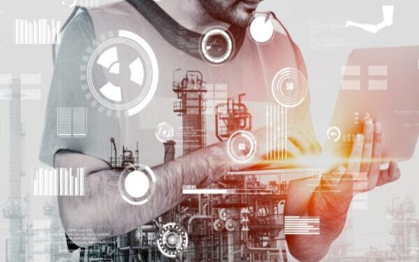 El Sistema MPR II Dirigido a<br><br> Profesionales de empresas de actividad logística que quieran ampliar sus conocimientos en relación a la organización de la producción industrial, poniendo especial énfasis en operarios, mandos intermedios, directores.<br><br> Descripción<br><br> Con este contenido de curso profesional el alumnado aprenderá todo lo relacionado con la organización de la producción industrial desde el Just in Time.<br><br> COMPETENCIAS<br><br> 1.Conocer y familiarizarnos con el concepto de producción y saber cuáles la naturaleza de los procesos productivos para saber organizar la producción y los tiempos de respuesta en fábrica.<br> 2.Conocer qué es el concepto JIT, ver sus objetivos y cuáles son sus principios básicos para saber cómo mejorar los procesos de producción.<br><br> CRITERIOS DE EVALUACIÓN (Objetivos)<br><br> 1.Conocer el proceso productivo.<br> 2.Detectar la filosofía JIT en los procesos de producción.